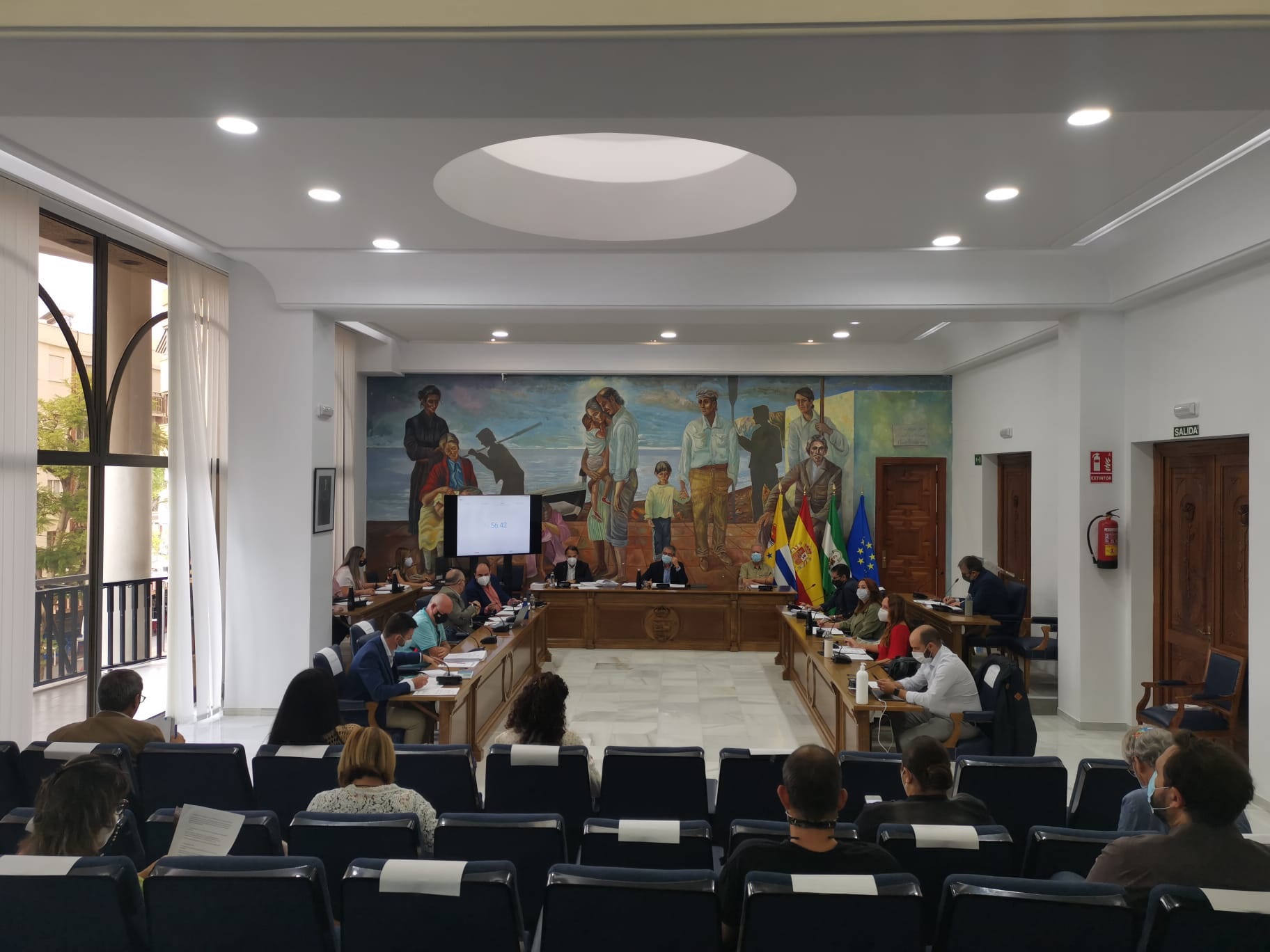 El Ayuntamiento de Rincón se compromete a estudiar una opción alternativa para los nuevos árboles en La Cala