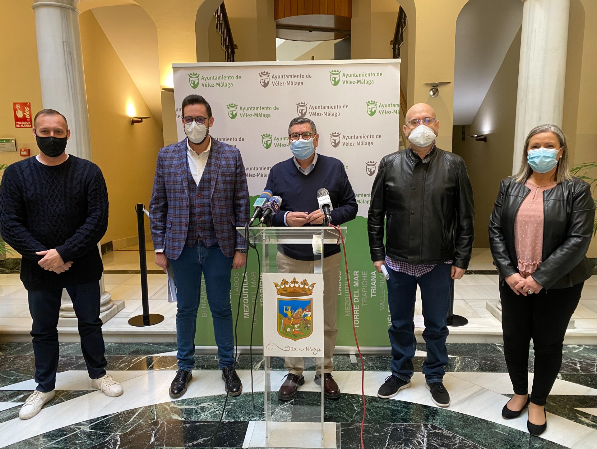 El Ayuntamiento de Vélez-Málaga presenta ayudas directas al comercio y la hostelería local