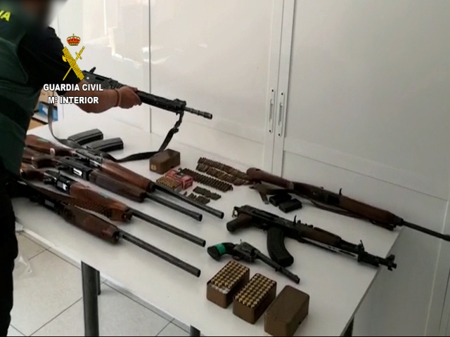 Armas incautadas durante la intervención - Guardia Civil